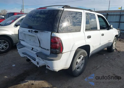 2002 Chevrolet Trailblazer Ls from USA, damaged, VIN 1GNDS13S522485913